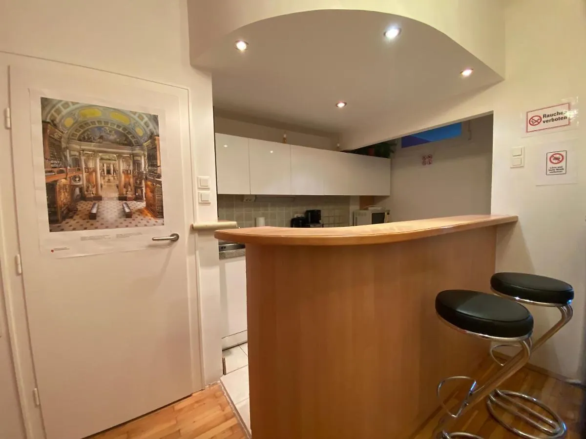 וינה Apartment Domino