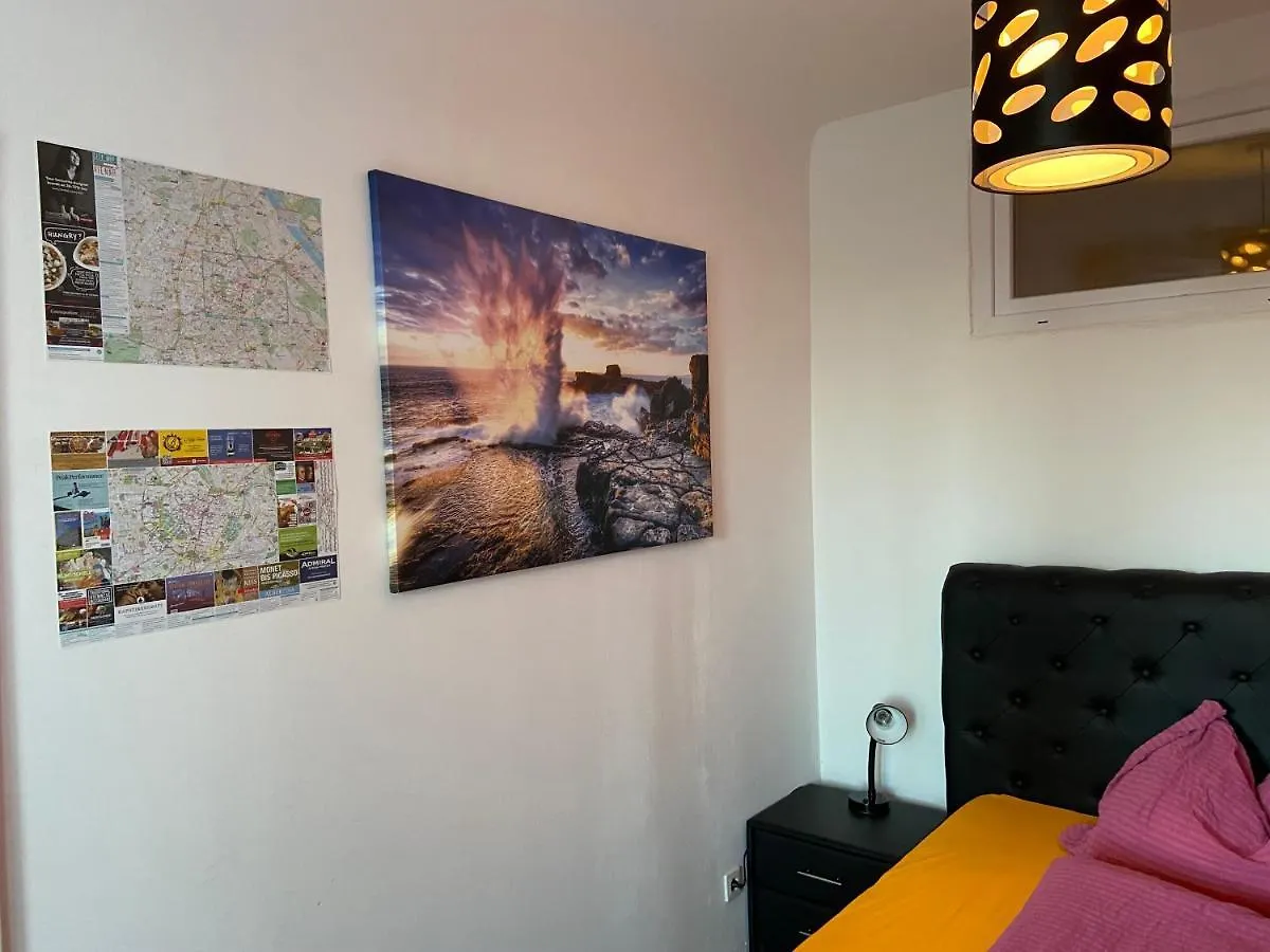 Apartment Domino 0*, Vienne